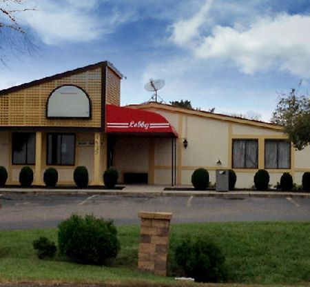 Budgetel Inn & Suites Columbus Luaran gambar