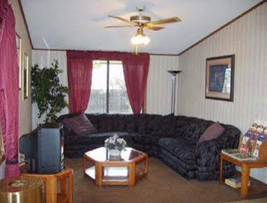 Budgetel Inn & Suites Columbus Luaran gambar